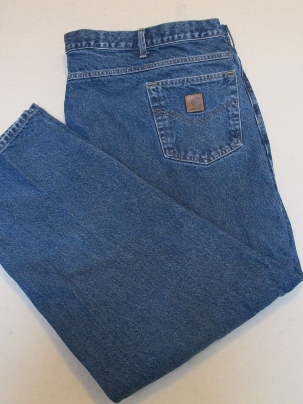 Carhartt Men's Relaxed Straight Jean Size 52x32 (56)